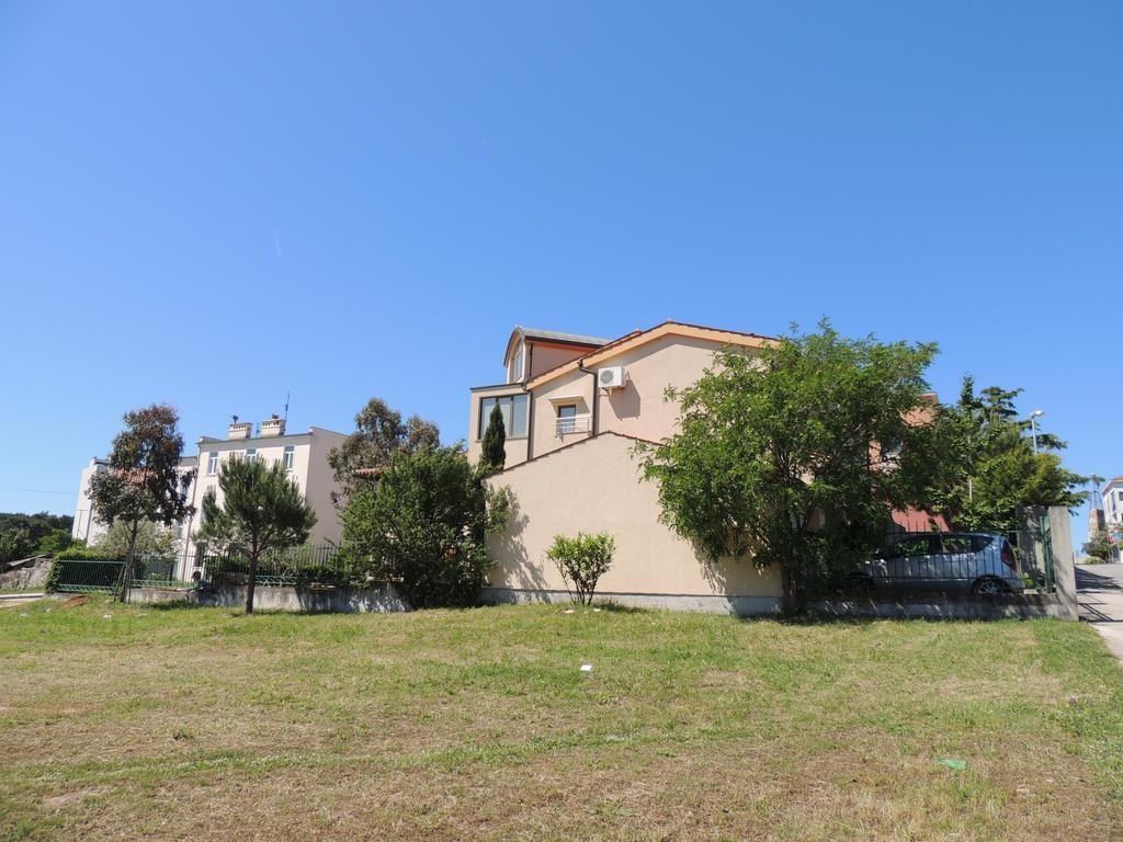 PUY Stoja Apartment מראה חיצוני תמונה